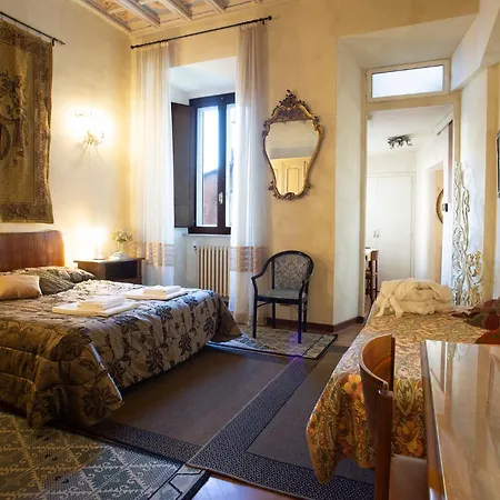 Domus Minervae Lägenhet *